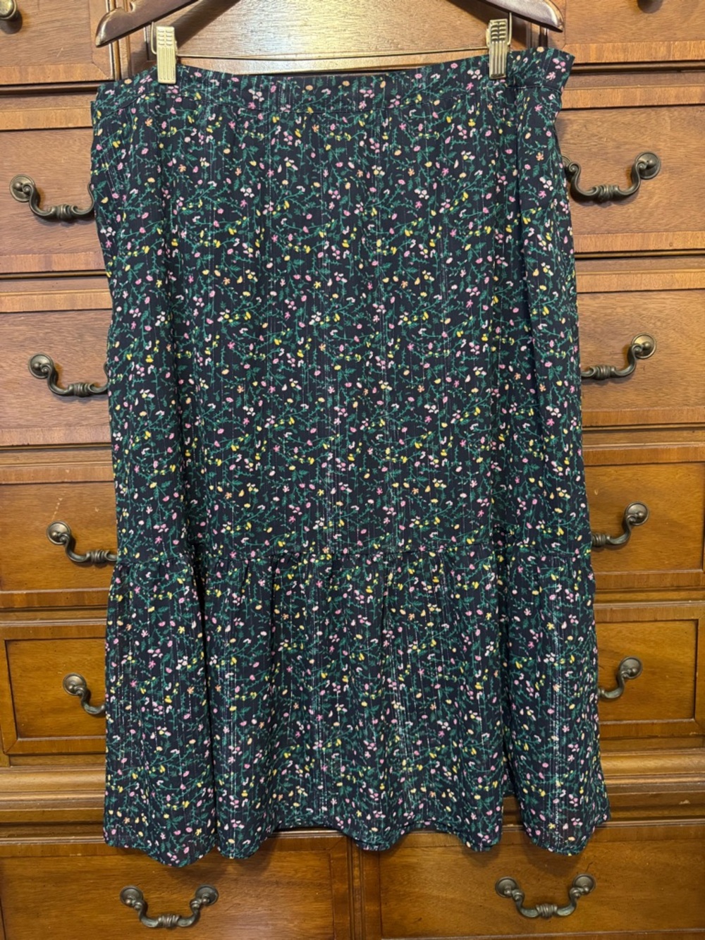 Banana Republic XL Navy Floral Metallic Boho Tiered Ruffle Shimmer Midi Skirt